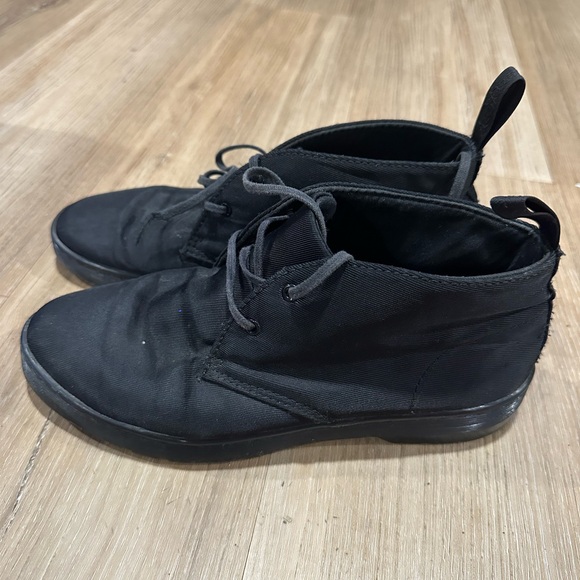 Dr martens satin  shoes good condition size 8 - Picture 2 of 5